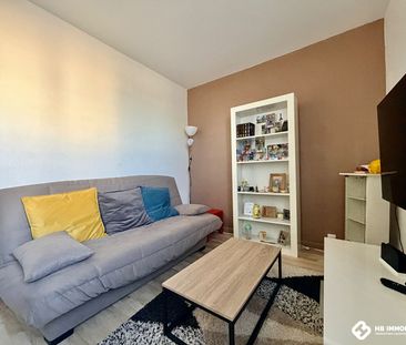 Location Appartement 2 pièces 43m² RIORGES 42153 - Photo 5