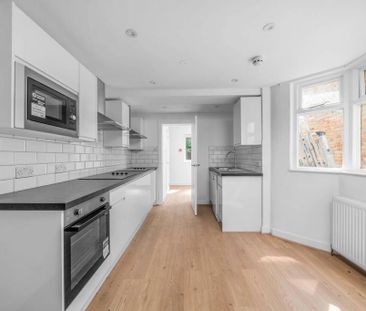 1 bedroom bedsit to rent - Photo 1