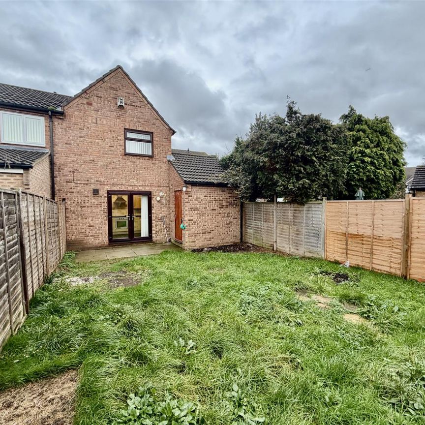 Beechfield, Coulby Newham, Middlesbrough - Photo 1