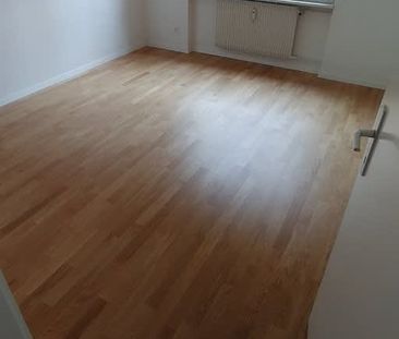 3 Zimmer, 63 m², 1. Stock - Foto 2