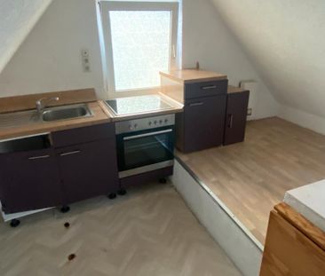 2 Zimmer Dachwohnung, Küche, Bad, Balkon in Damm Glattbacherstr. - Photo 5