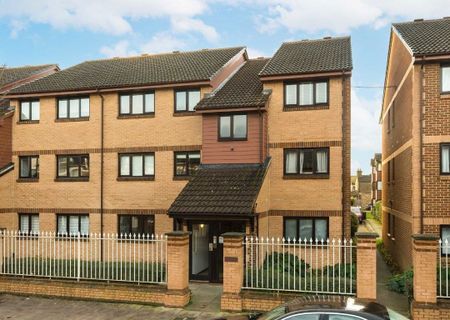 Pelham Road, SW19 1NY, London - Photo 5