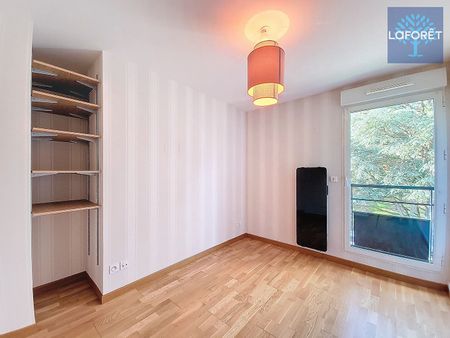 Apartment - Photo 2