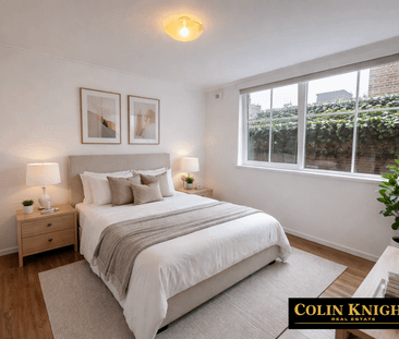 Bright, Comfortable Home in a Quiet Kew Street - Photo 2