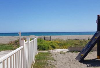 Alquiler de chalet adosado en Urbanizacion Playa Manilva