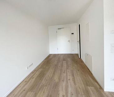 MODERNE 1-Zimmer Wohnung mit Einbauküche - Photo 1