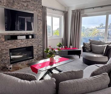 Modern Perfection in Red Beach - Photo 4