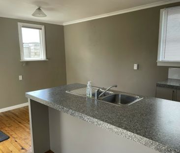 3 Bedroom Home - Photo 3