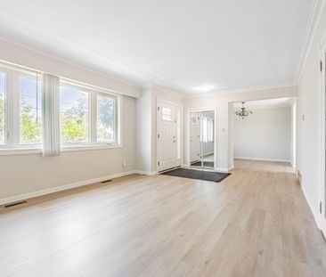 For Lease - 1362 Cawthra Road Unit# Upper, Mississauga, Ontario - Photo 1