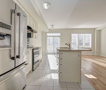 For Lease - 15 Amos Avenue, Brantford, Ontario - Photo 1