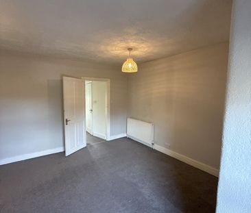 1 Bed Flat, Kingston Road, SW20 - Photo 2