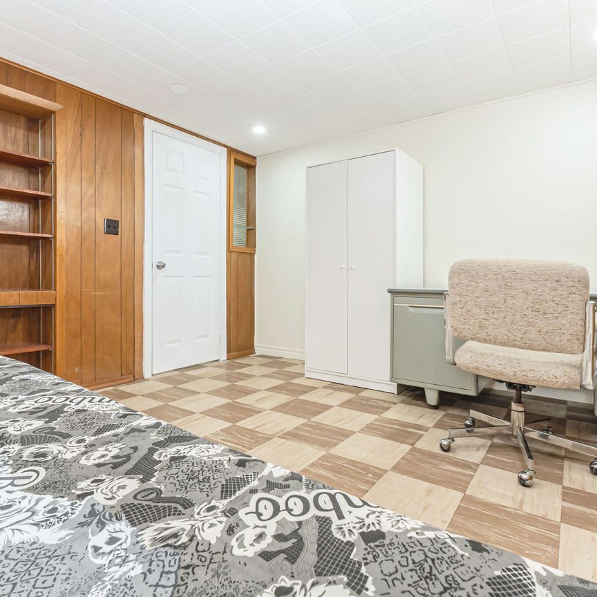 For Lease - 47 JASPER Crescent, London East, Ontario - Photo 1