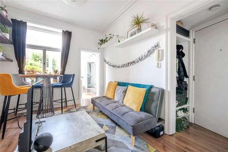 Woodbridge Road, Guildford, Surrey, GU1 - Photo 4