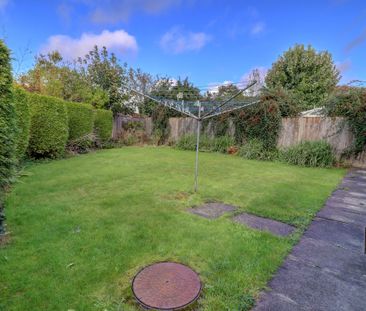 3 bedroom detached house to rent - Photo 2