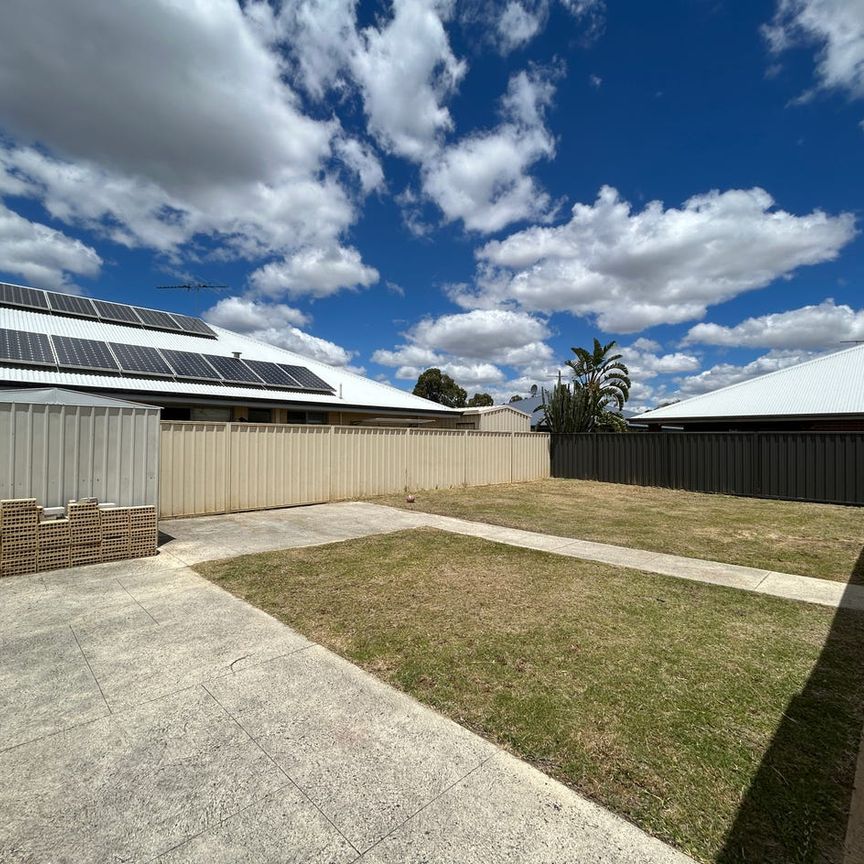 Refreshed Modern 4 x 2 Family Home! - Photo 1