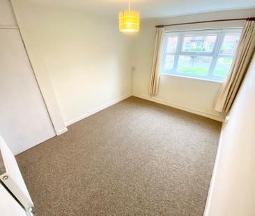 Newly Refurbished 1 Bed Maisonette To Let in Guildford - Photo 5