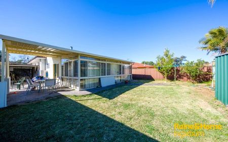 6 Johns Avenue, Macquarie Fields, NSW 2564 - Photo 2