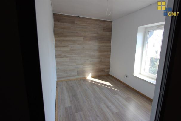 Konopiska, Hutki - Photo 1