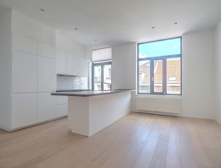 Appartement met twee slaapkamers in Elsene - Photo 5