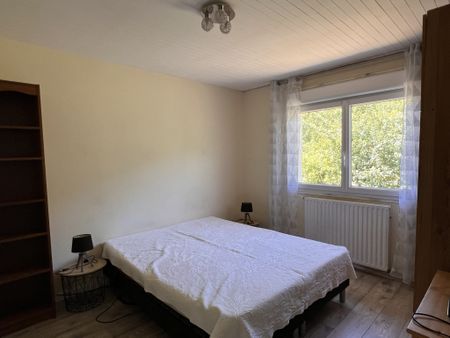 Location Appartement 1 pièce 25m² LA MOTTE SERVOLEX 73290 - Photo 2