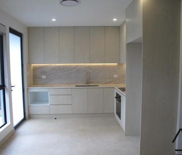 92B Northcote Road, Greenacre NSW 2190 - House For Rent | Domain - Photo 5