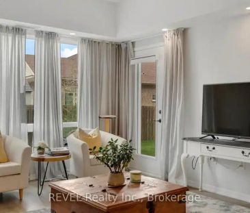 106 - 3998 VICTORIA AVENUE | 106 - 3998 VICTORIA AVENUE, Lincoln - Photo 1
