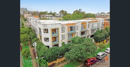 2-Bedroom Rental Unit in Prestigious Westmead - Comfort and Convenience Await! - Photo 2