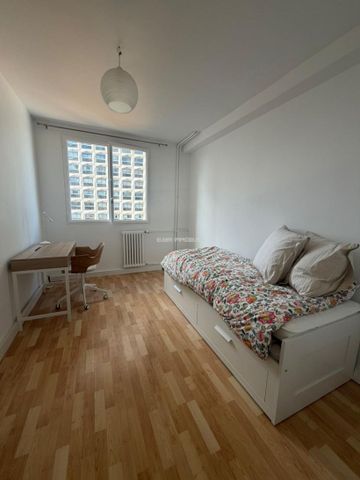 Location - appartement - 63.04 m² - 3 Pièces - Photo 3