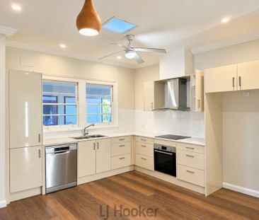 Freshly Updated Three Bedroom Home with Plenty to Offer - Photo 3