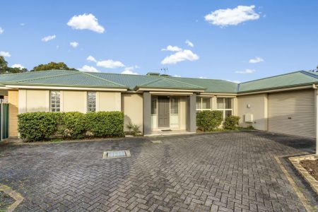 Light Filled Two Bedroom Homette in Popular Morphett Vale - Photo 5