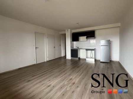 T3 AVEC BALCON ET PARKING - Photo 3