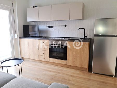 Studio/Γκαρσονιέρα για ενοικίαση Τρωάδα (Νεάπολη) - Photo 4