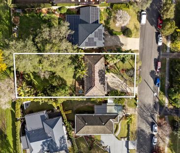 Large family home neighbouring a reserve - Photo 2