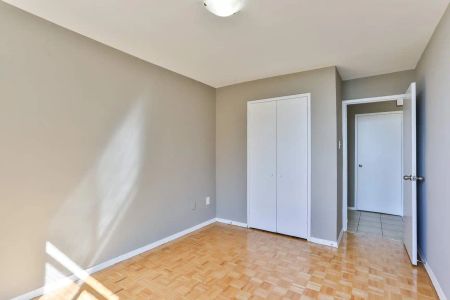 1440 & 1442 Lawrence Avenue West — signature 1 bedroom suite - Photo 3