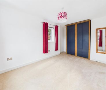 4 bedroom Town house to rent - Photo 5