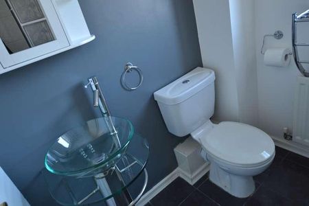 Cedar Court, Catchgate, County Durham, DH9 - Photo 5