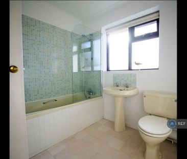 1 bedroom end of terrace house to rent - Photo 4
