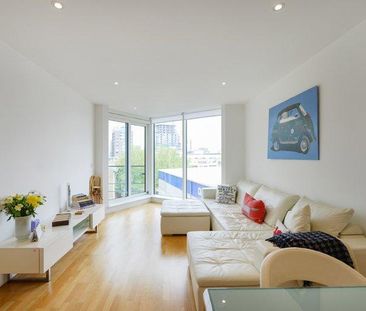 2 bedroom flat to rent - Photo 3