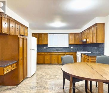 56 FAIRCHILD AVENUE - Photo 5