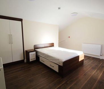 2 bedroom apartment to rent - Photo 6