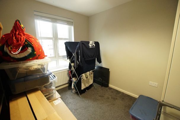 2 bedroom Town House to let - Photo 1