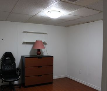 For Lease - 86 Golfhaven Drive Unit# 2, Toronto, Ontario - Photo 1