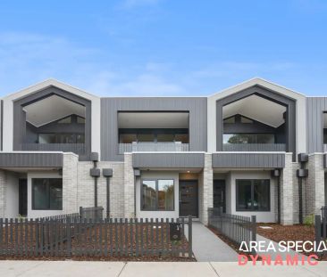 “Brand Town House in the Heart of Preston!” - Photo 4