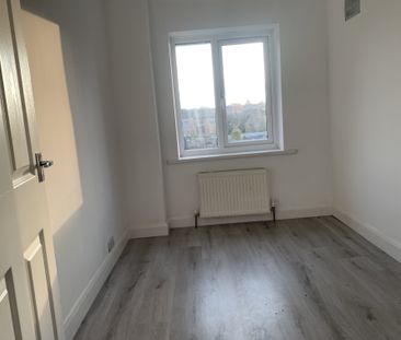 Fern Avenue, Chesterfield, Staveley - Photo 4