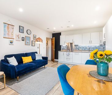 2 bedroom flat to rent - Photo 1