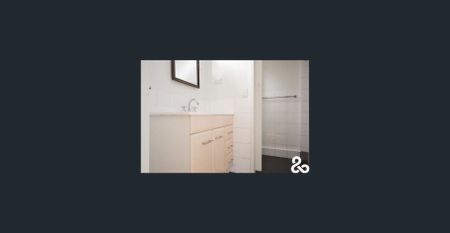 STUDIO IN THE HEART OF PRESTON - Photo 2