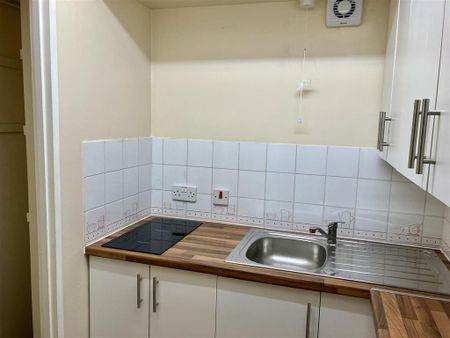 1 bedroom apartment to rent - Photo 4