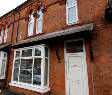 1 bedroom in a house share to rent - Photo 2