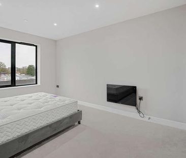 City Green, Coventry Road, Sheldon, B26 - Photo 4