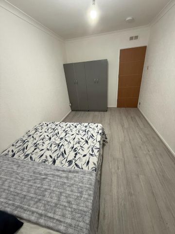 4 bedroom house to rent - Photo 3